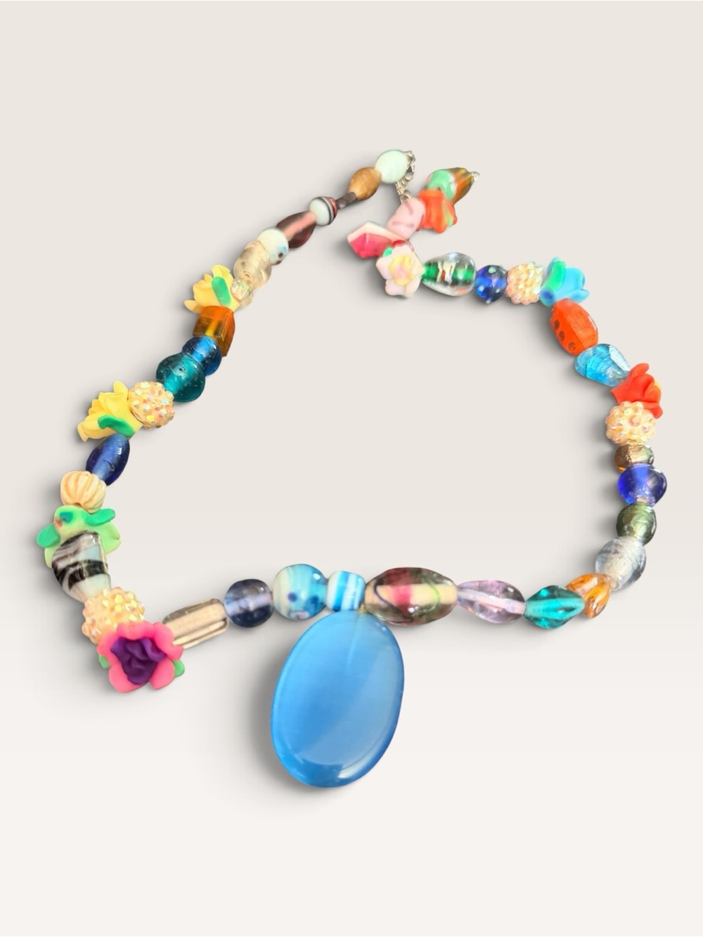 Vintage 1960s Flower Power Mixed Bead Blue Pendant Statement Necklace